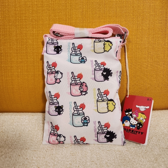 Loungefly Sanrio Hello Kitty And Friends Drinks Pink AOP Passport Bag NEW - Picture 5 of 9